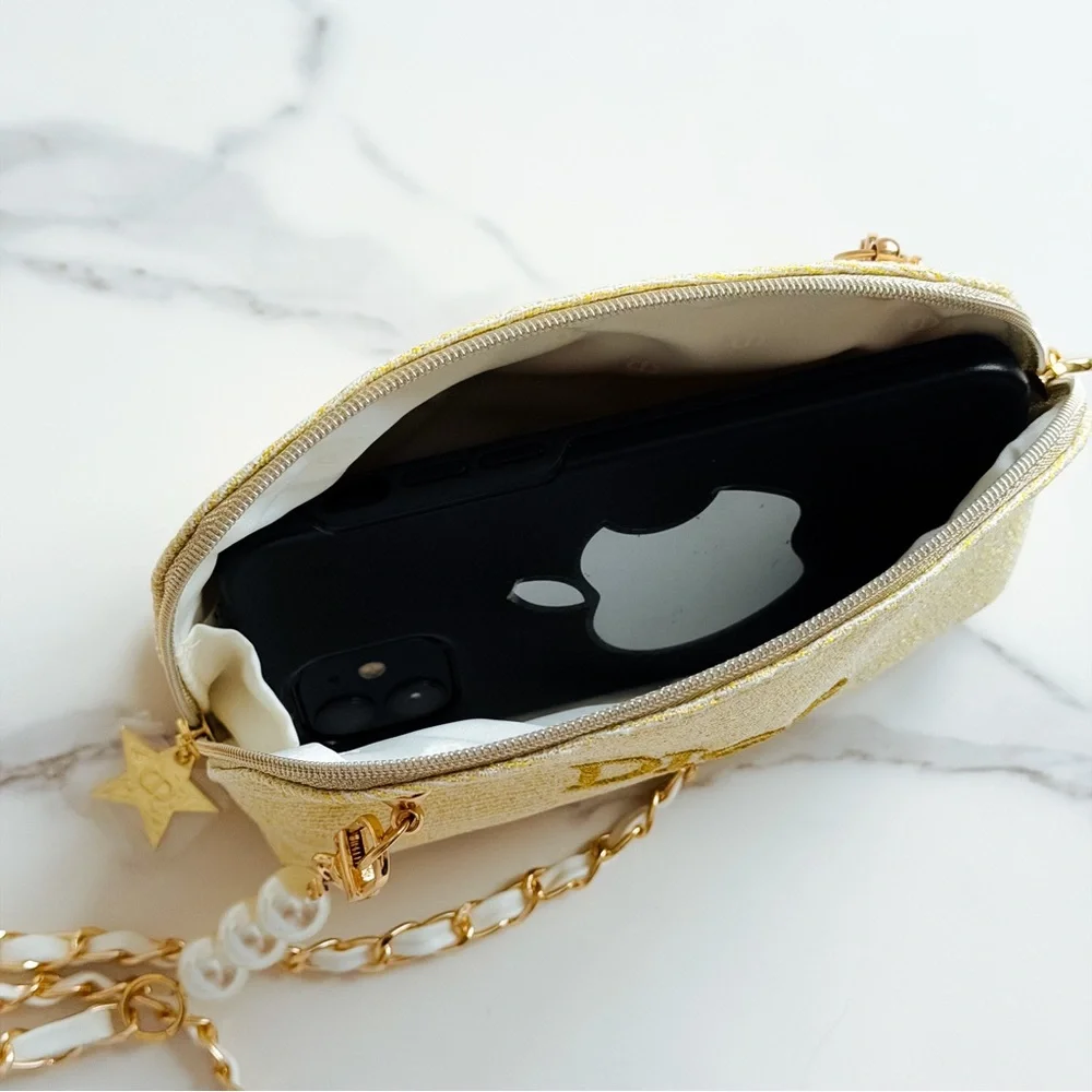 Dior Beaute VIP pouch as crossbody - Picture 6 of 13